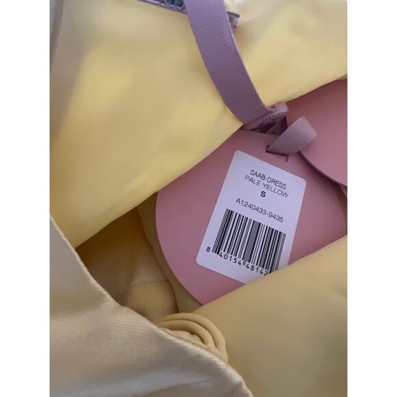 TUCKERNUCK Alexis Saab Yellow Pleated Midi Dress NWT Size Small - Picture 6 of 7